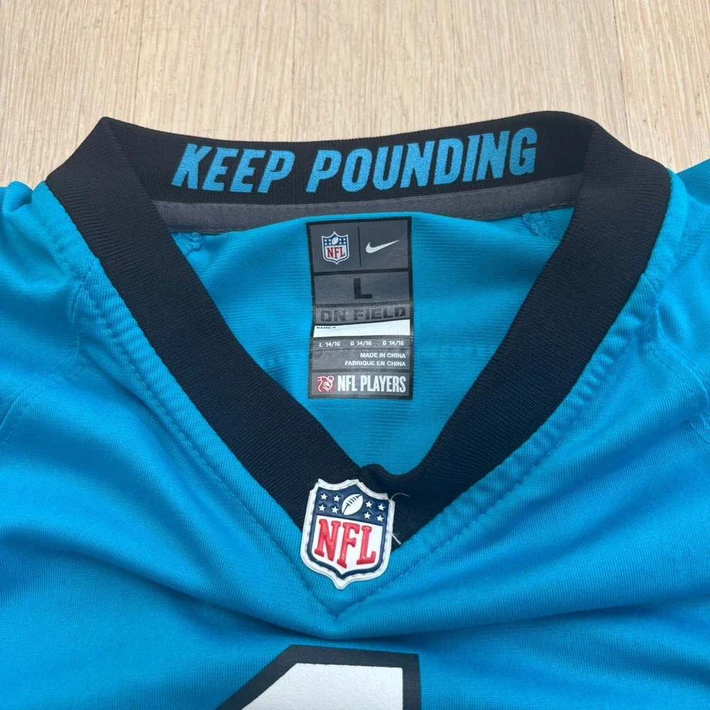 Nike carolina panthers
